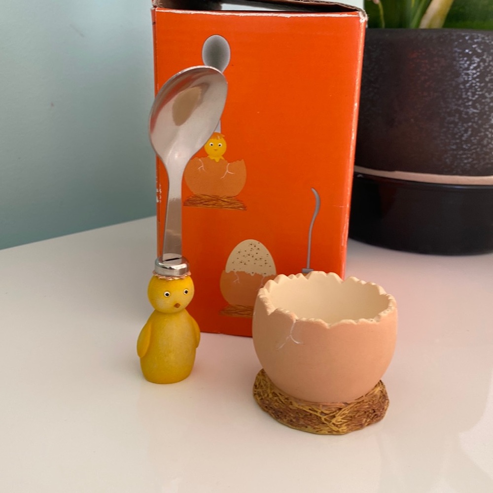 2 set of egg support